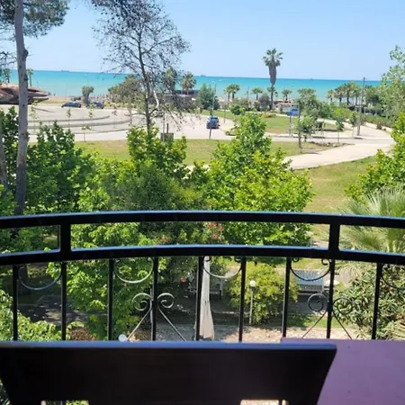 Dor' Beachfront Hotell